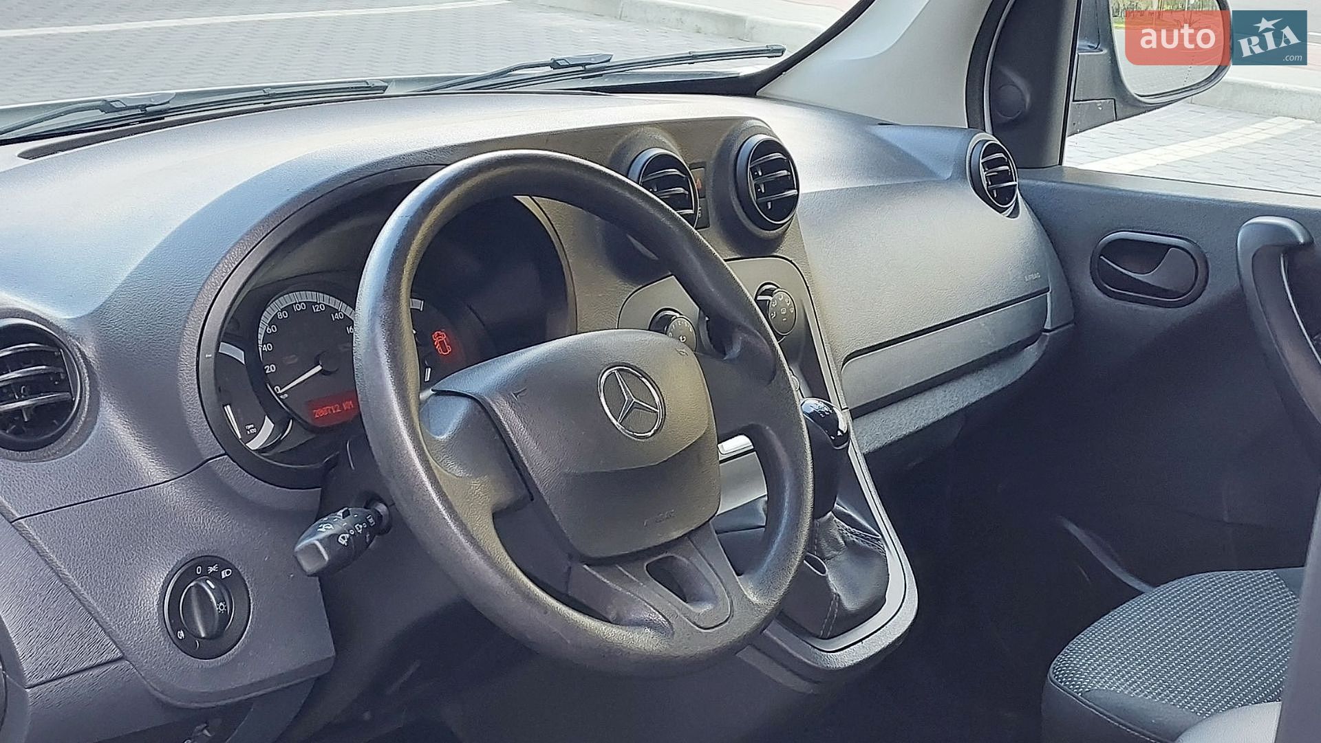 Mercedes-Benz Citan 2017 VIN WDF4157031U220493 фото оголошення 26 з 35