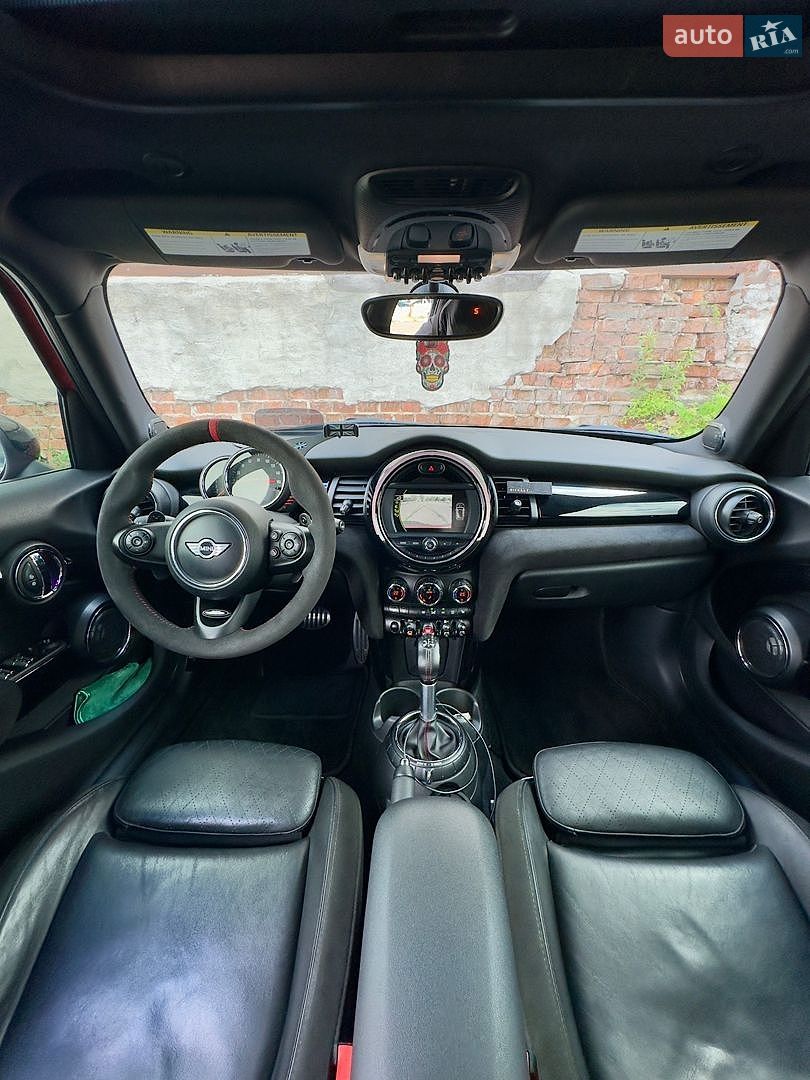 Mini Cooper 2016 VIN WMWXU3C57G2D31586 фото оголошення 17 з 33