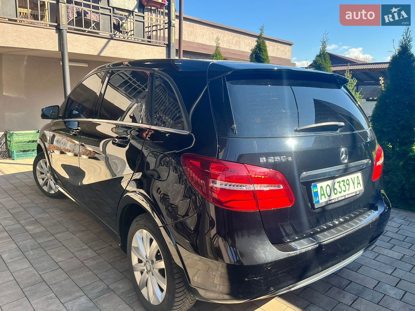 Mercedes-Benz B-Class 2016 VIN WDD2428901J010834 фото оголошення 3 з 5