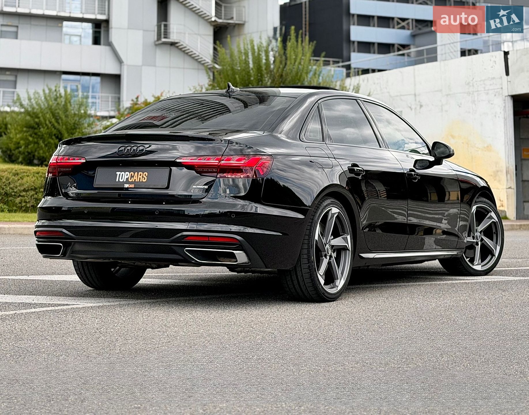 Audi A4 2024 VIN WAUAAAF48RN014341 фото оголошення 19 з 77