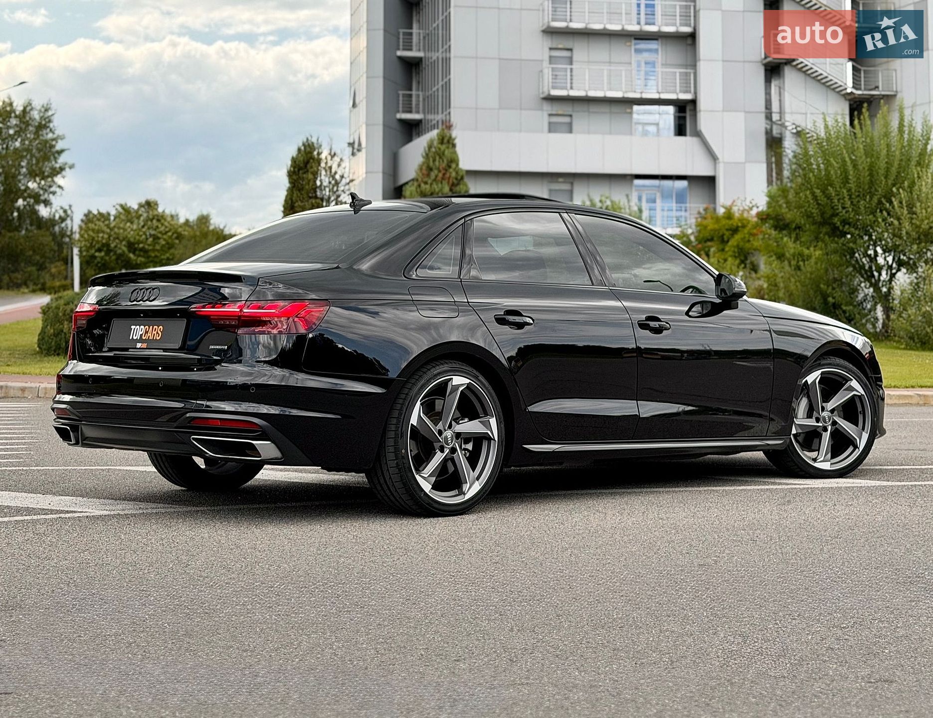 Audi A4 2024 VIN WAUAAAF48RN014341 фото оголошення 22 з 77