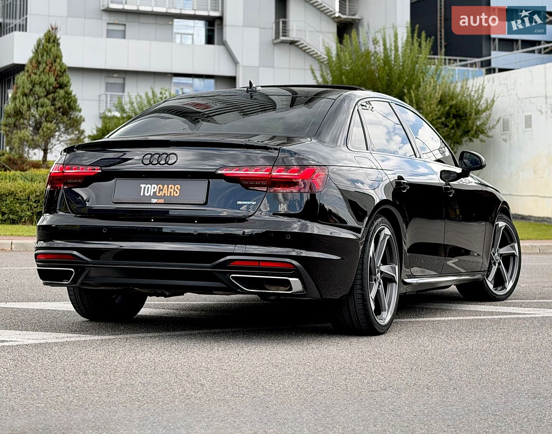 Audi A4 2024 VIN WAUAAAF48RN014341 фото оголошення 16 з 77