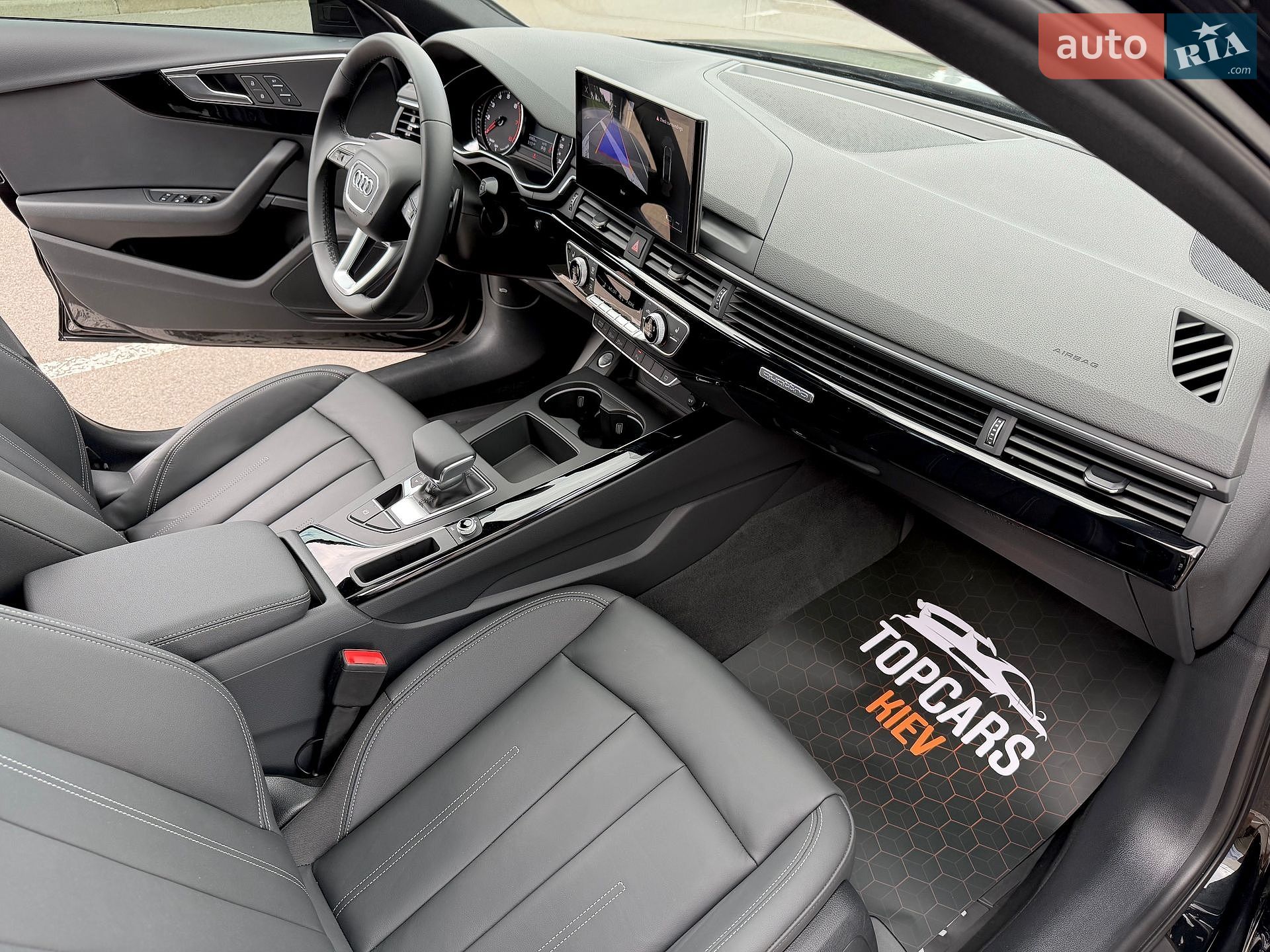 Audi A4 2024 VIN WAUAAAF48RN014341 фото оголошення 38 з 77