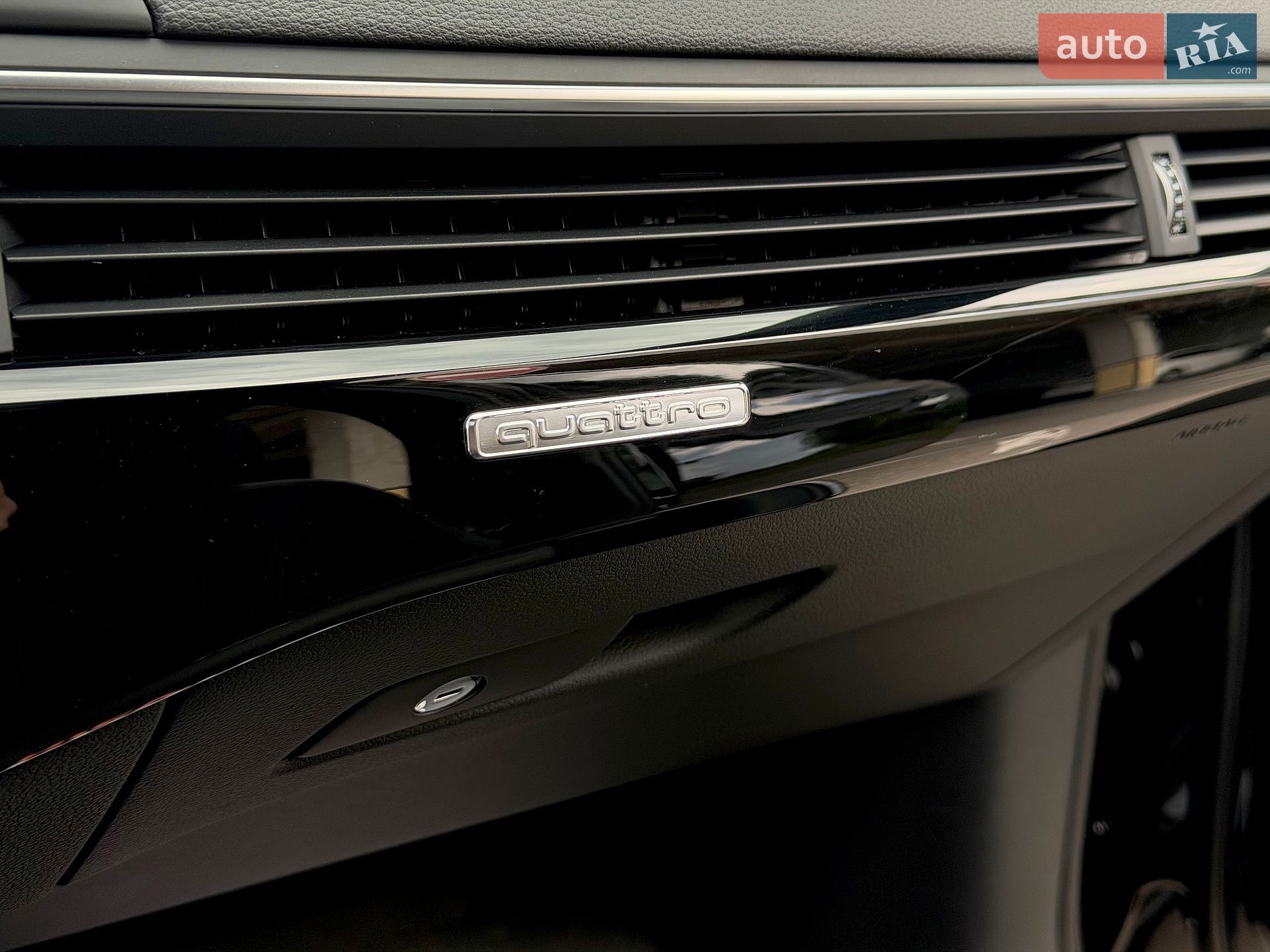 Audi A4 2024 VIN WAUAAAF48RN014341 фото оголошення 70 з 77