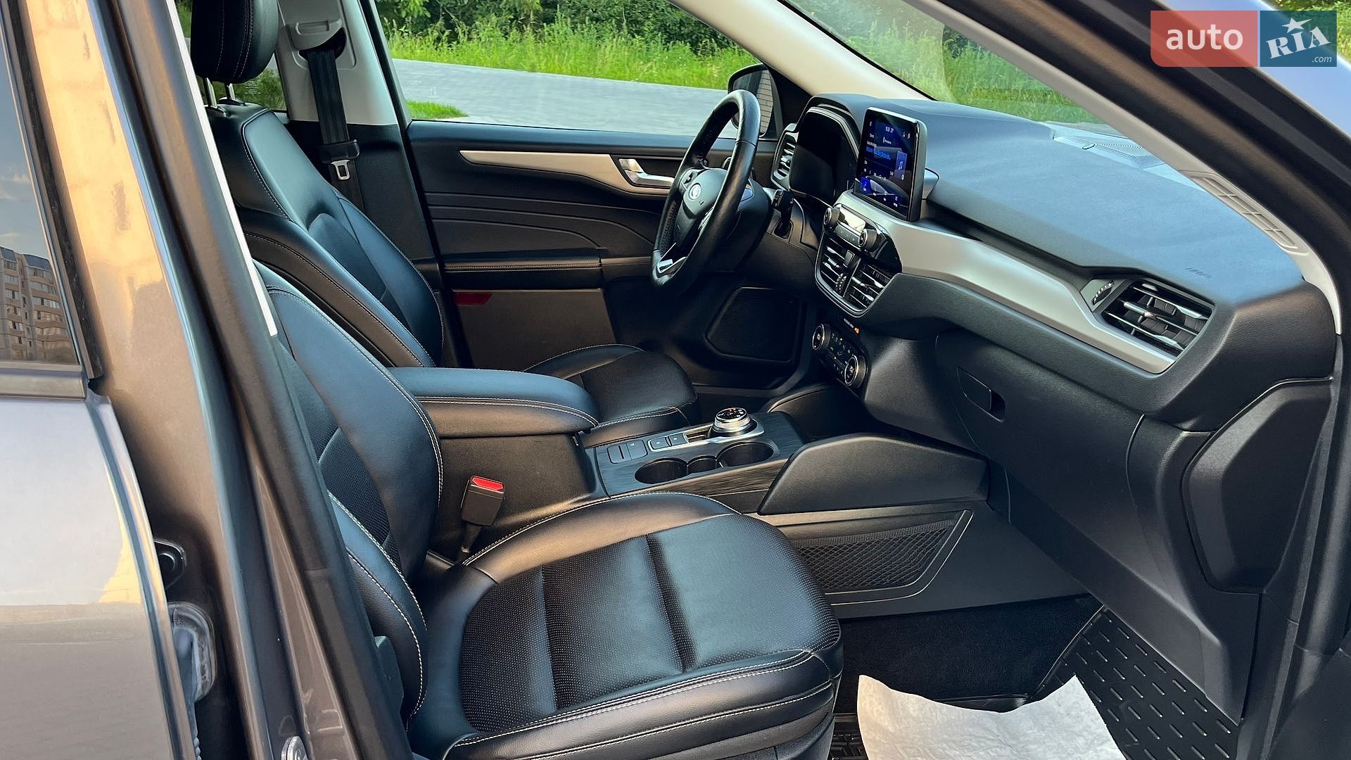 Ford Escape 2021 VIN 1FMCU0CZ9MUA77102 фото оголошення 30 з 52