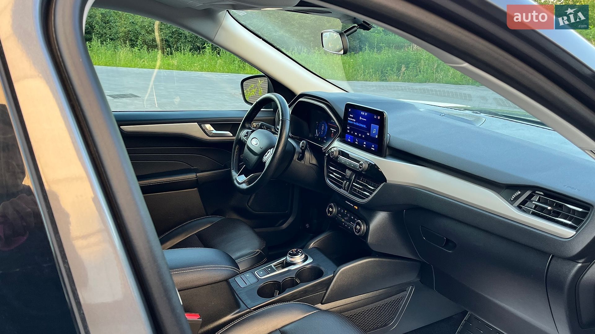 Ford Escape 2021 VIN 1FMCU0CZ9MUA77102 фото оголошення 32 з 52