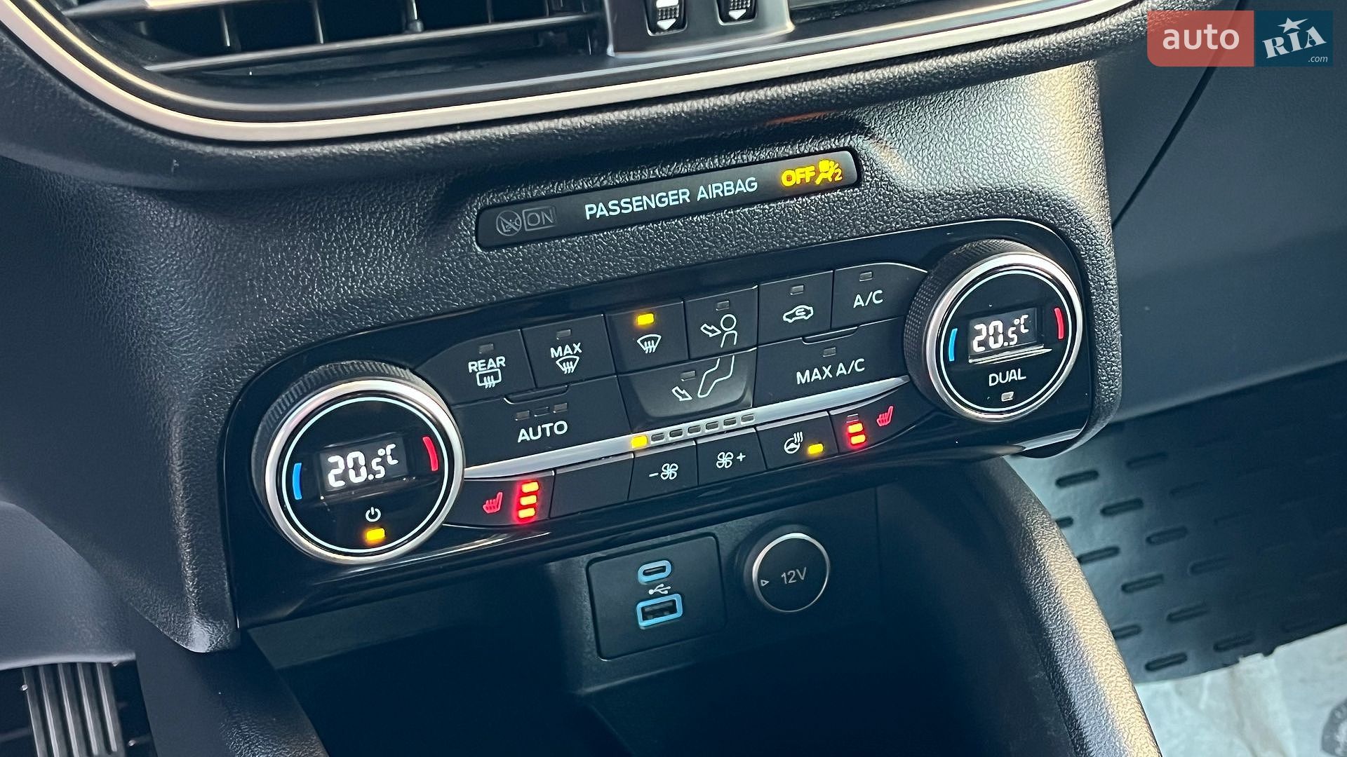 Ford Escape 2021 VIN 1FMCU0CZ9MUA77102 фото оголошення 33 з 52