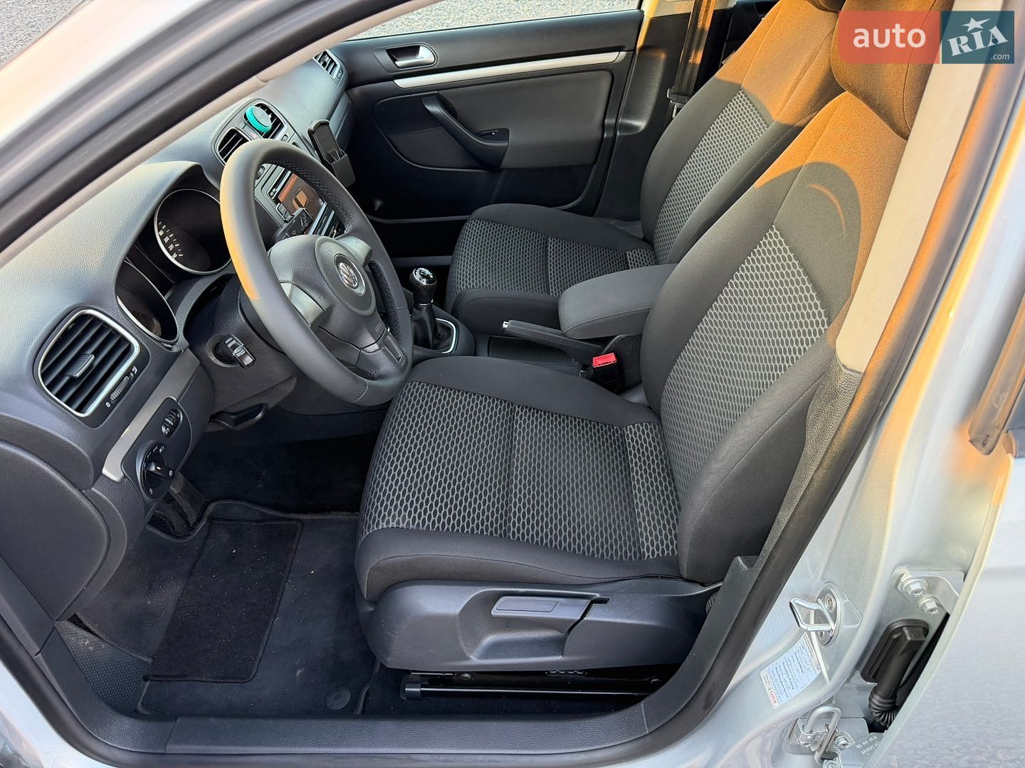 Volkswagen Golf 2012 VIN WVWZZZ1KZDM644367 фото оголошення 53 з 90