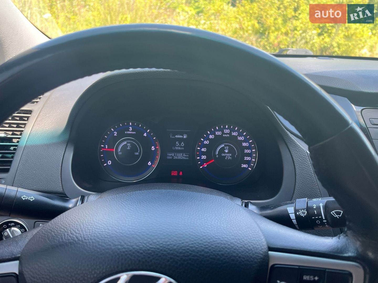 HYUNDAI I40 2012 VIN KMHLB41UACU016954 фото оголошення 14 з 18