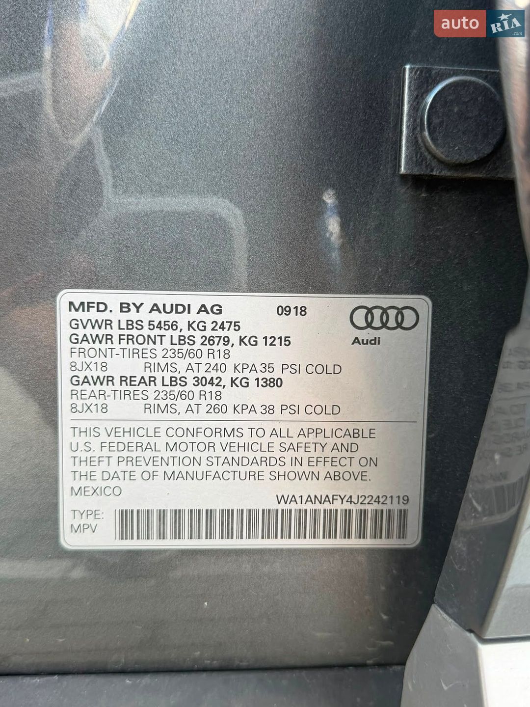 Audi Q5 2018 VIN WA1ANAFY4J2242119 фото оголошення 19 з 20