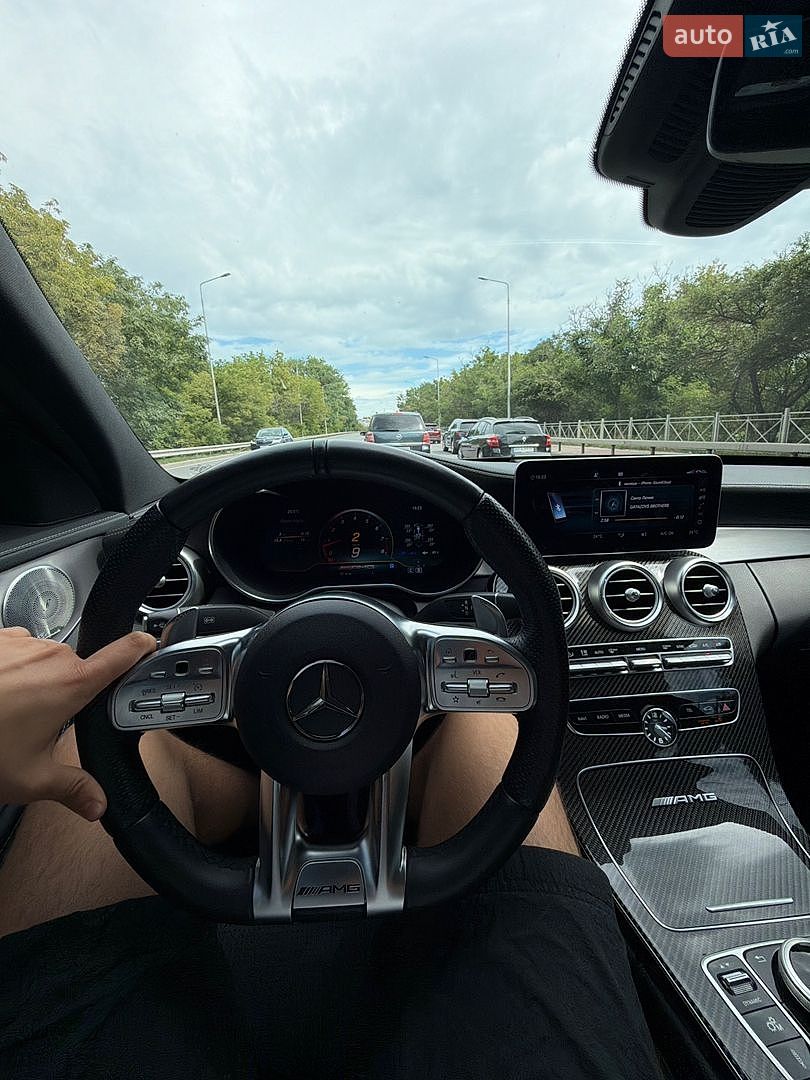 Mercedes-Benz C-Class 2019 VIN WDDWF8GBXKR482740 фото оголошення 4 з 26