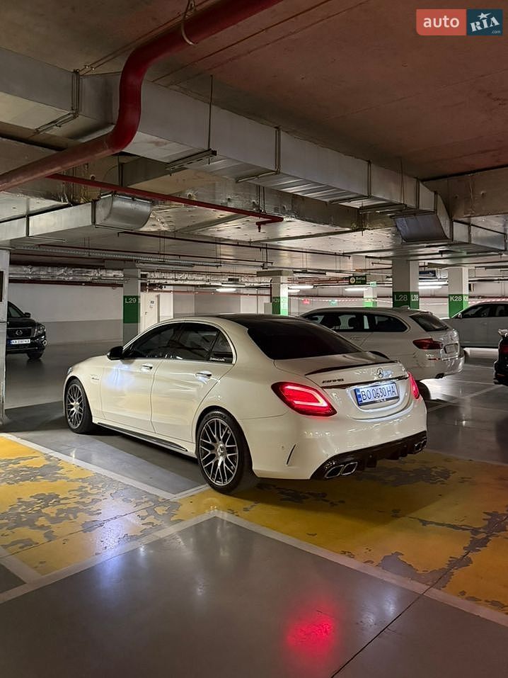 Mercedes-Benz C-Class 2019 VIN WDDWF8GBXKR482740 фото оголошення 5 з 26
