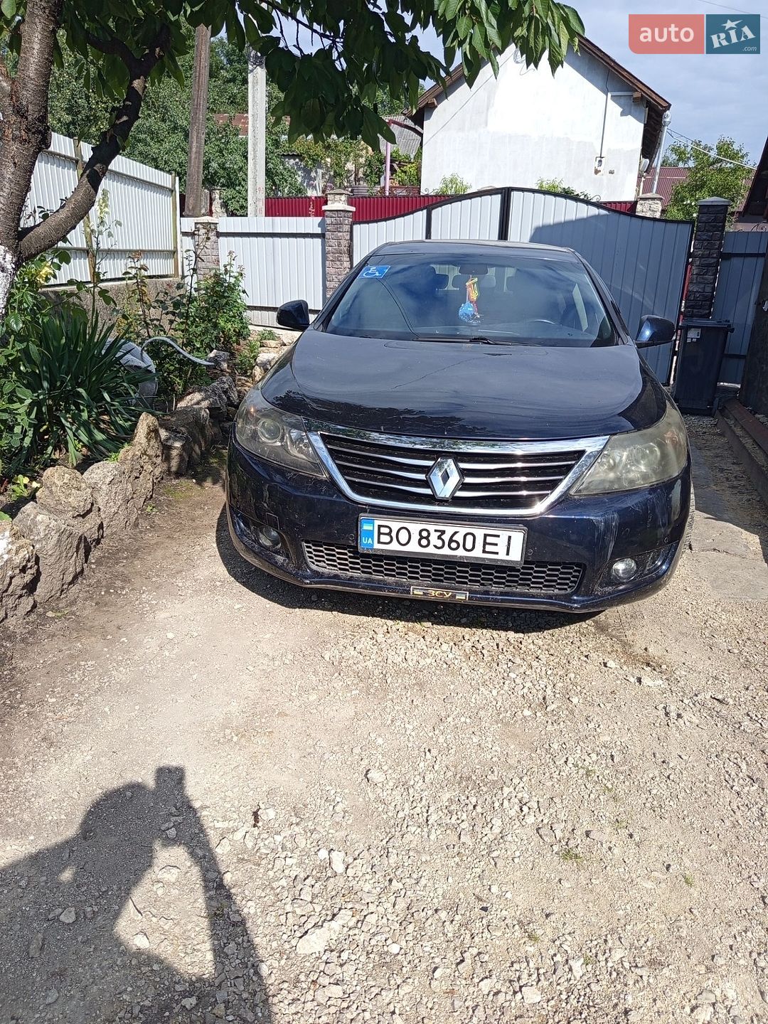 Renault Latitude 2011 VIN VF1LTF00EUC258720 фото оголошення 3 з 3