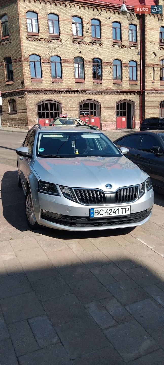 Skoda Octavia 2019 VIN TMBJG7NE7K0200258 фото оголошення 2 з 8