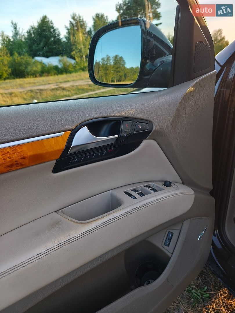 Audi Q7 2006 VIN WAUZZZ4L87D052207 фото оголошення 12 з 46