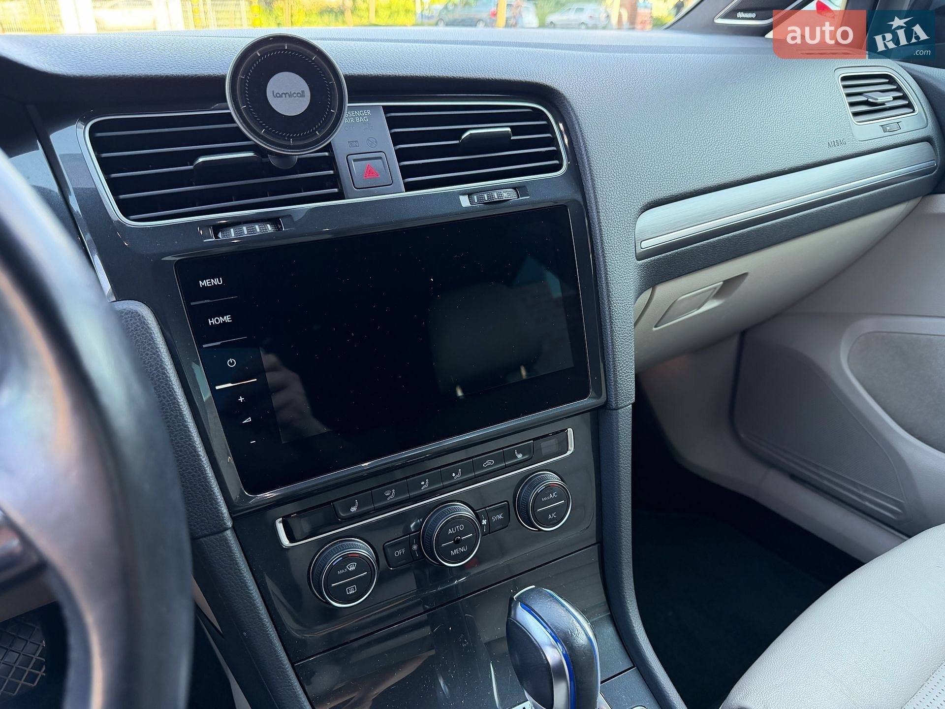 Volkswagen e-Golf 2019 VIN WVWZZZAUZK8913671 фото оголошення 20 з 26