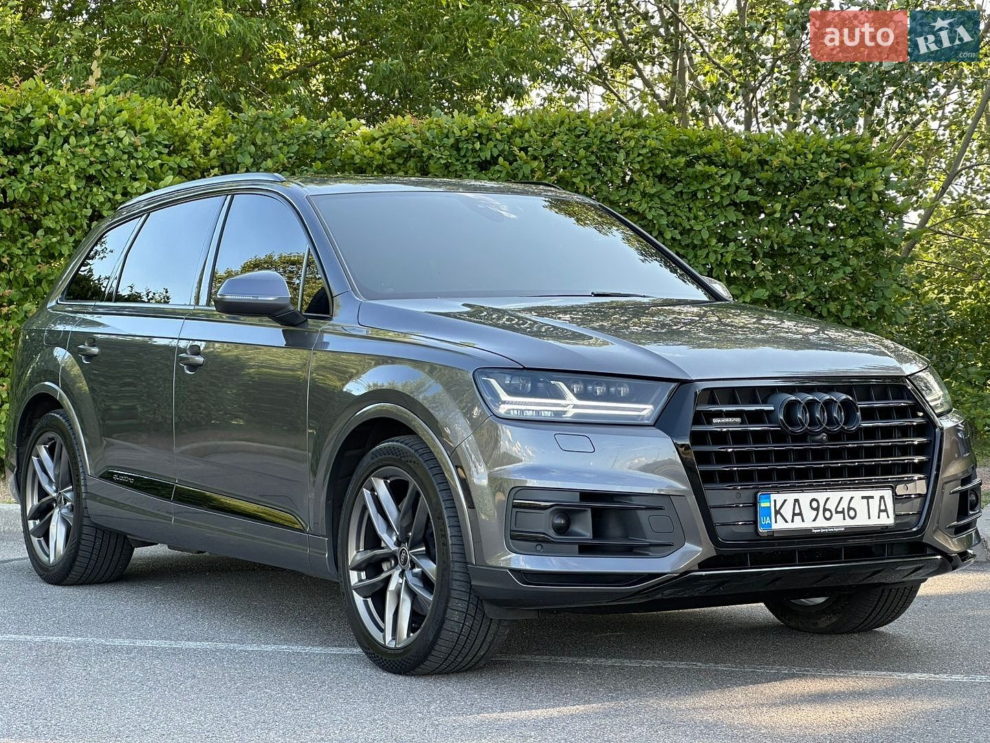 Audi Q7 2018 VIN WA1VABF79JD053285 фото оголошення 2 з 41