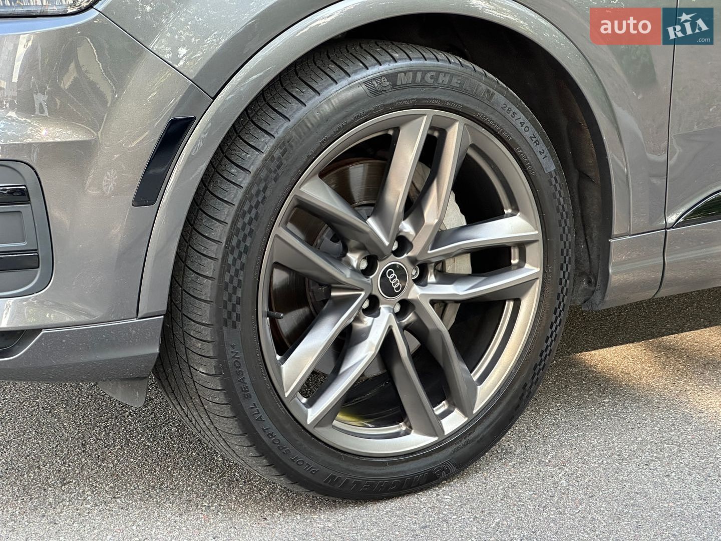 Audi Q7 2018 VIN WA1VABF79JD053285 фото оголошення 8 з 41