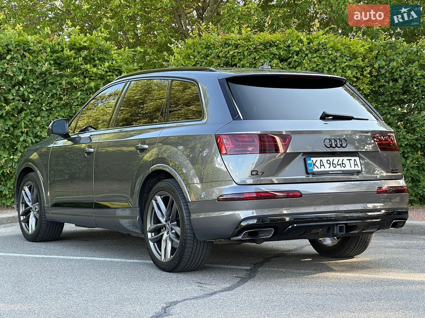 Audi Q7 2018 VIN WA1VABF79JD053285 фото оголошення 10 з 41