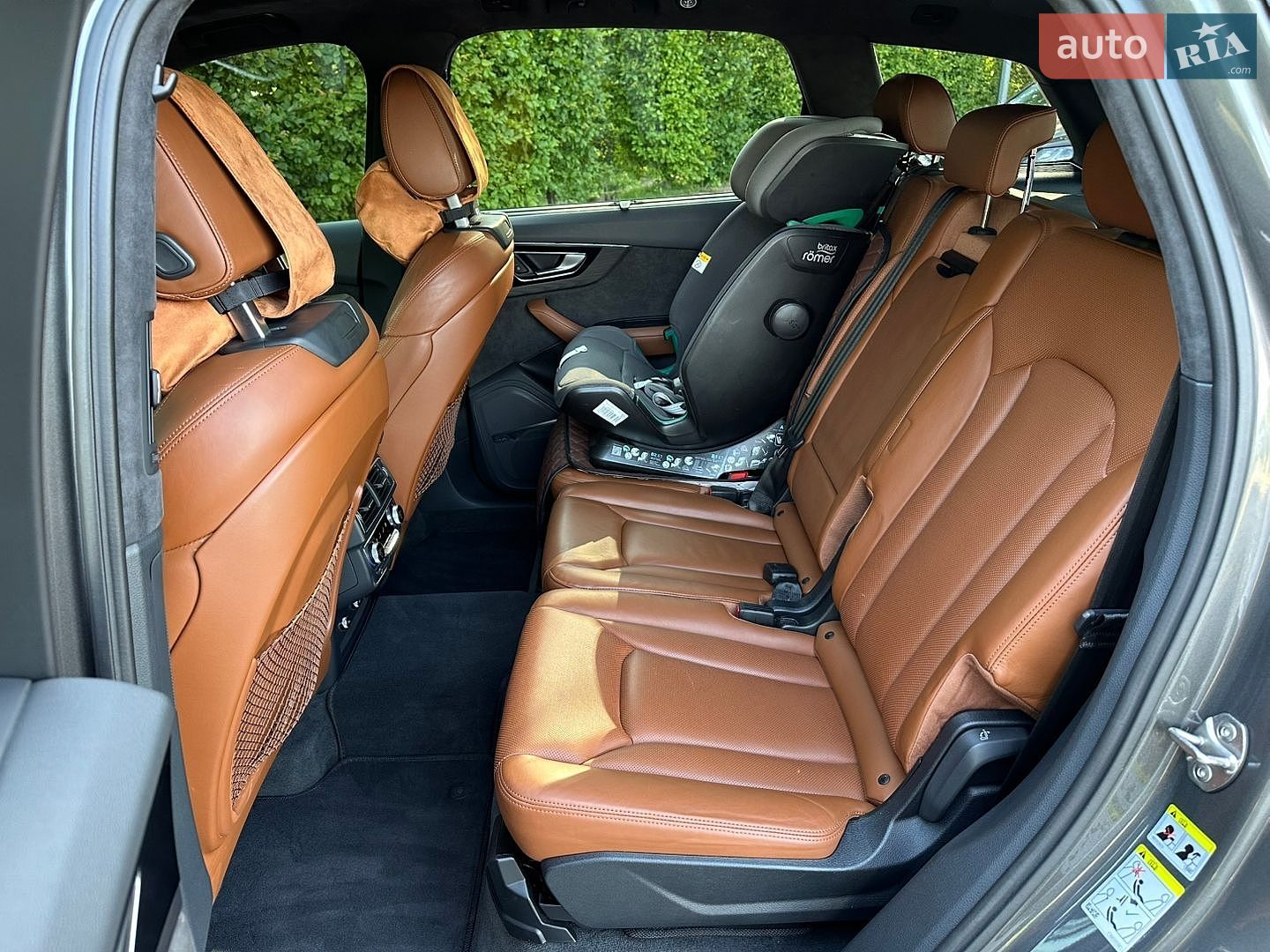 Audi Q7 2018 VIN WA1VABF79JD053285 фото оголошення 17 з 41