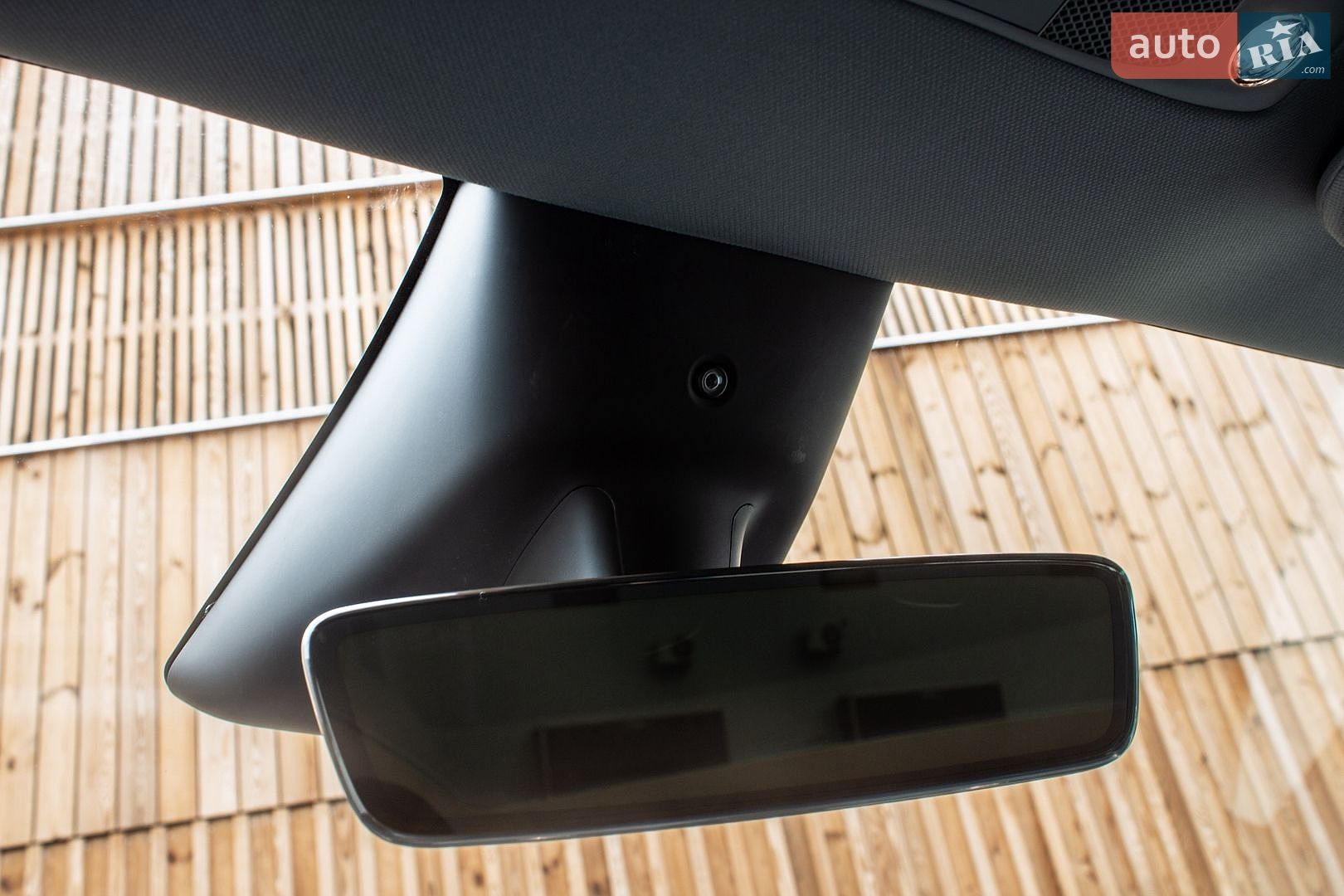 Tesla Model Y 2024 VIN 7SAYGDED6RF098213 фото оголошення 55 з 67
