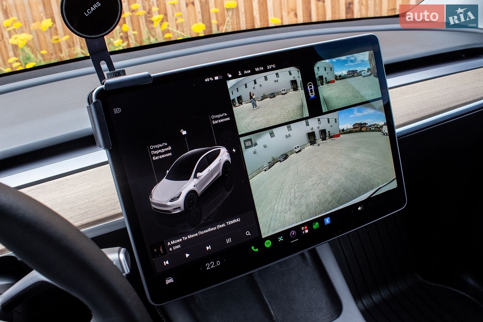Tesla Model Y 2024 VIN 7SAYGDED6RF098213 фото оголошення 62 з 67
