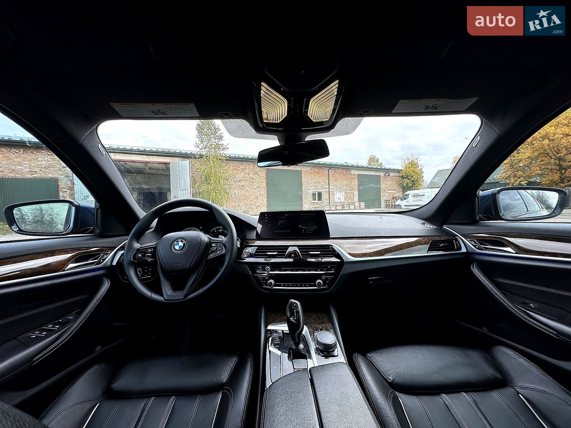 BMW 5 Series 2017 VIN WBAJA5C39HG894312 фото оголошення 24 з 34