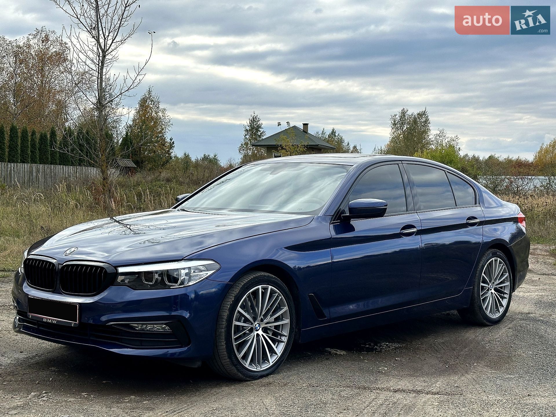 BMW 5 Series 2017 VIN WBAJA5C39HG894312 фото оголошення 12 з 34