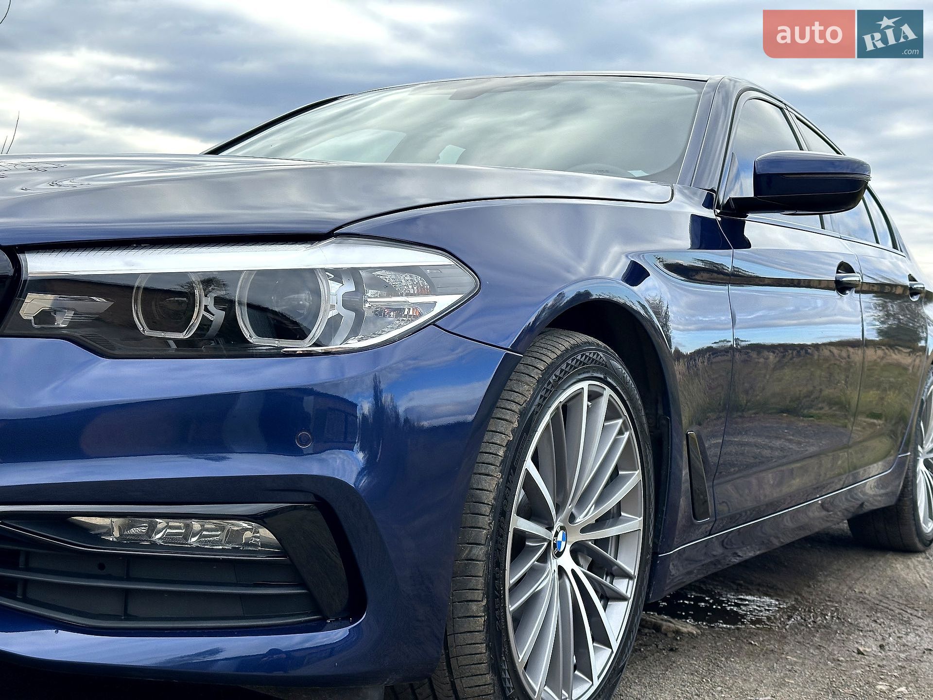 BMW 5 Series 2017 VIN WBAJA5C39HG894312 фото оголошення 5 з 34