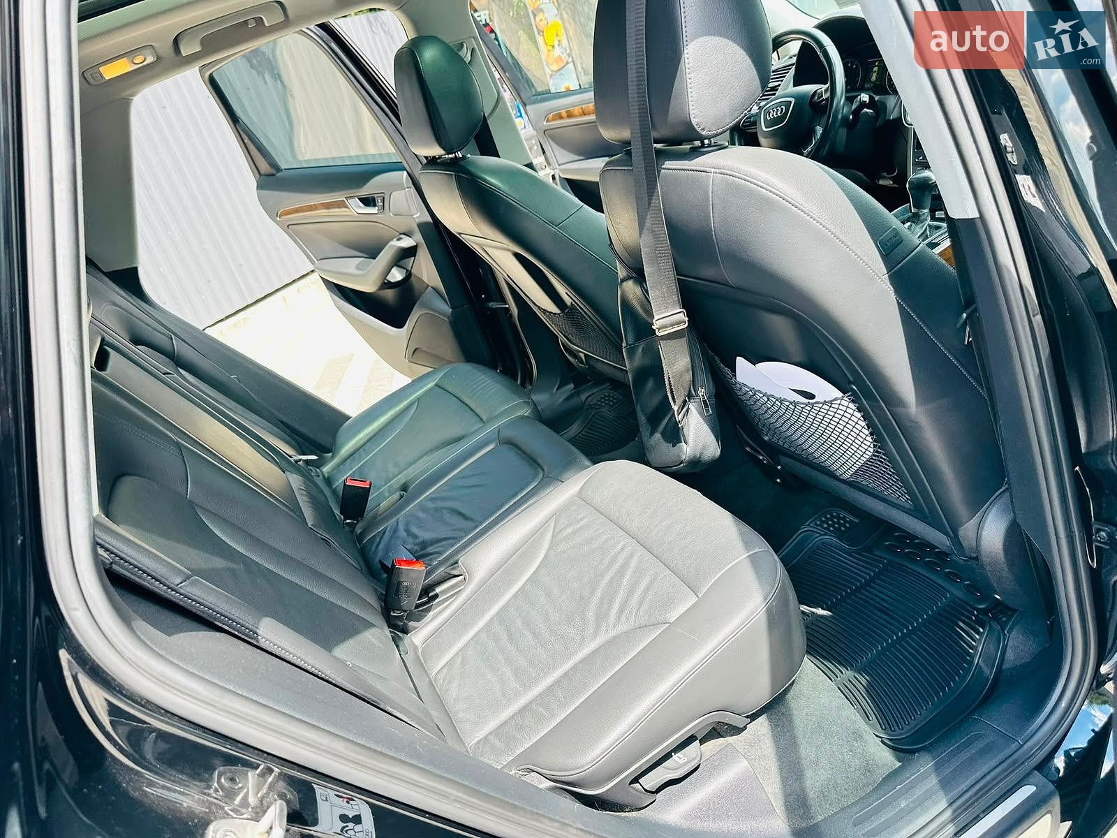 Audi Q5 2013 VIN WA1LFAFP3DA050066 фото оголошення 34 з 121