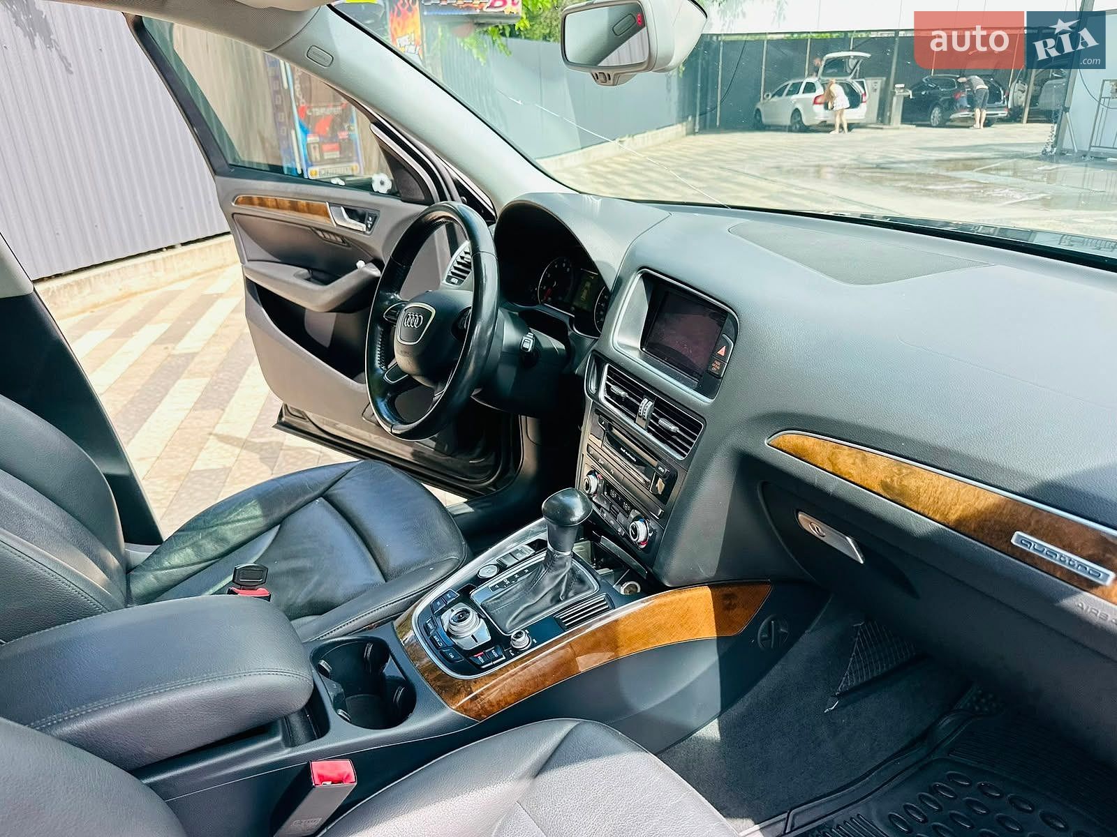 Audi Q5 2013 VIN WA1LFAFP3DA050066 фото оголошення 37 з 121