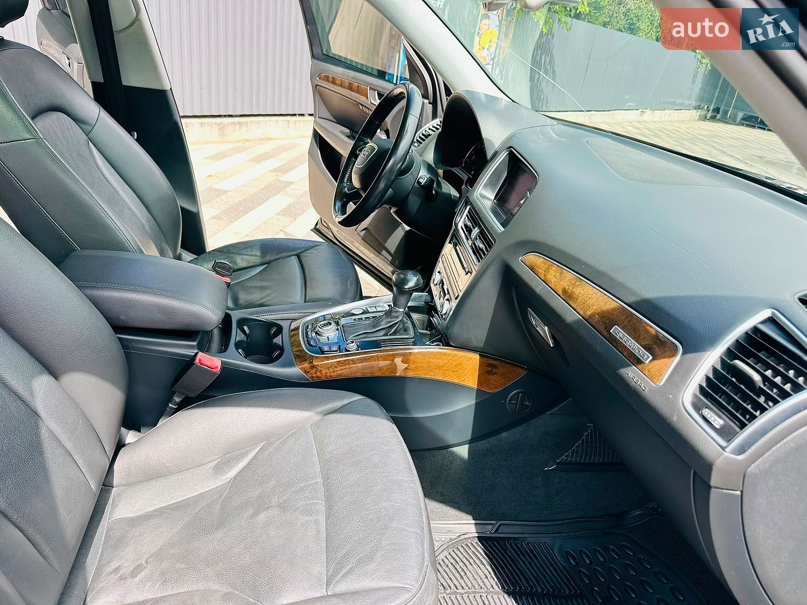 Audi Q5 2013 VIN WA1LFAFP3DA050066 фото оголошення 40 з 121