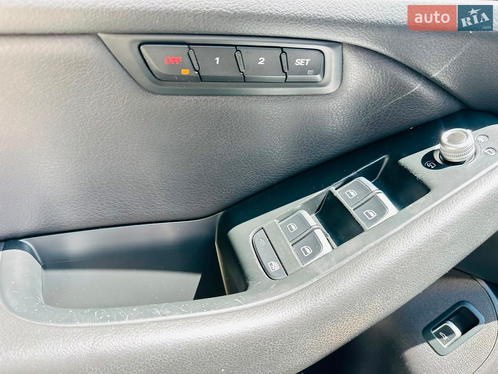 Audi Q5 2013 VIN WA1LFAFP3DA050066 фото оголошення 47 з 121