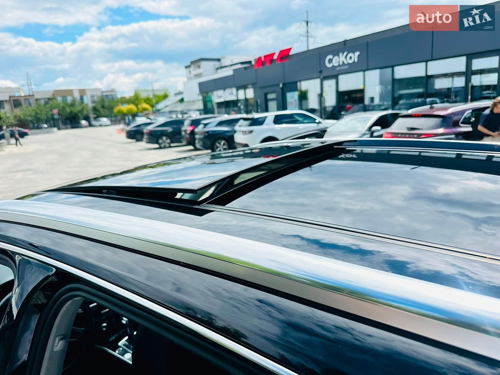 Audi Q5 2013 VIN WA1LFAFP3DA050066 фото оголошення 50 з 121