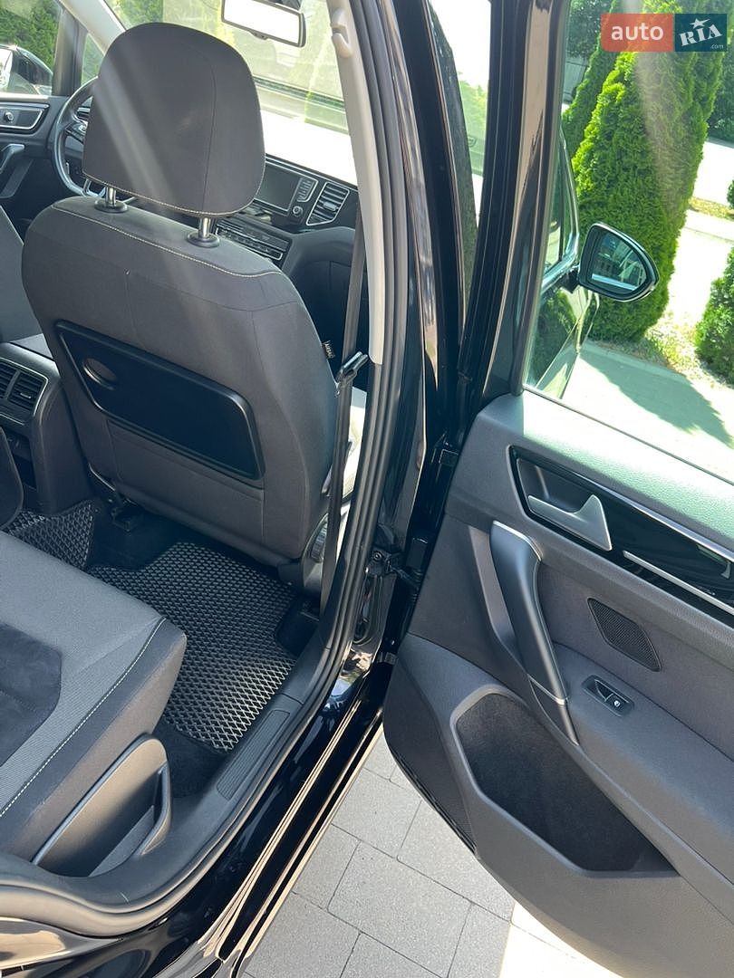 Volkswagen Golf Sportsvan 2016 VIN WVWZZZAUZGW607243 фото оголошення 27 з 31