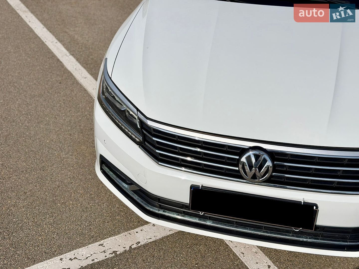 VOLKSWAGEN PASSAT 2017 VIN 1VWCA7A31JC011081 фото оголошення 2 з 29