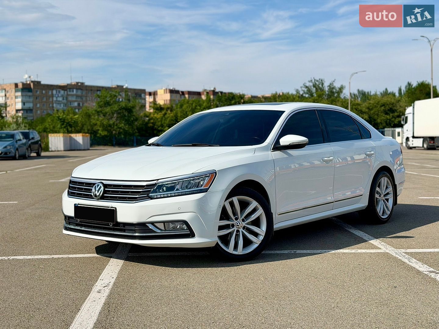 VOLKSWAGEN PASSAT 2017 VIN 1VWCA7A31JC011081 фото оголошення 5 з 29