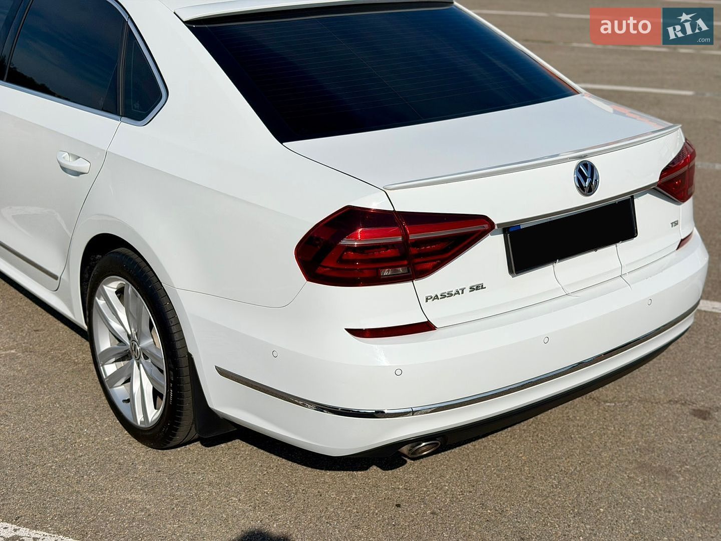 VOLKSWAGEN PASSAT 2017 VIN 1VWCA7A31JC011081 фото оголошення 7 з 29