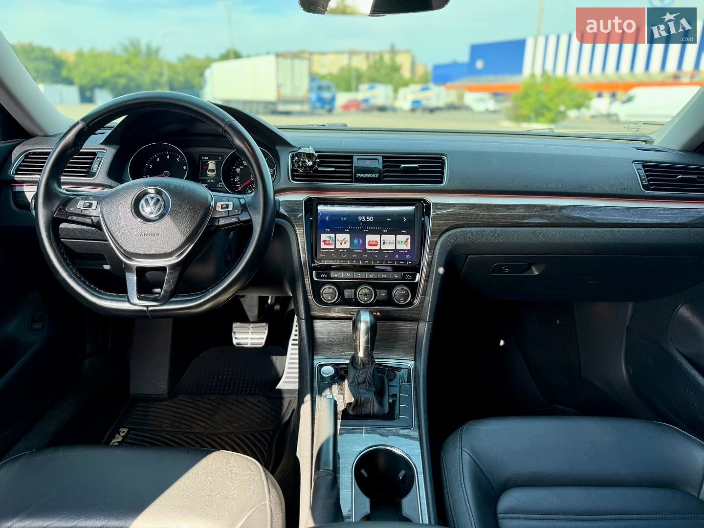 VOLKSWAGEN PASSAT 2017 VIN 1VWCA7A31JC011081 фото оголошення 17 з 29