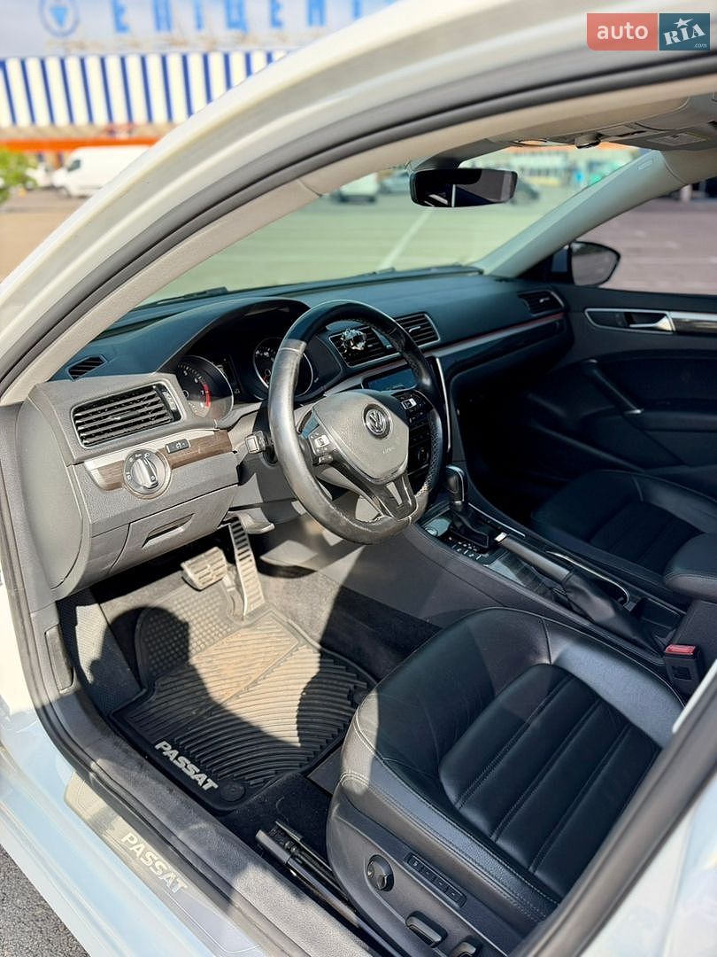 VOLKSWAGEN PASSAT 2017 VIN 1VWCA7A31JC011081 фото оголошення 19 з 29