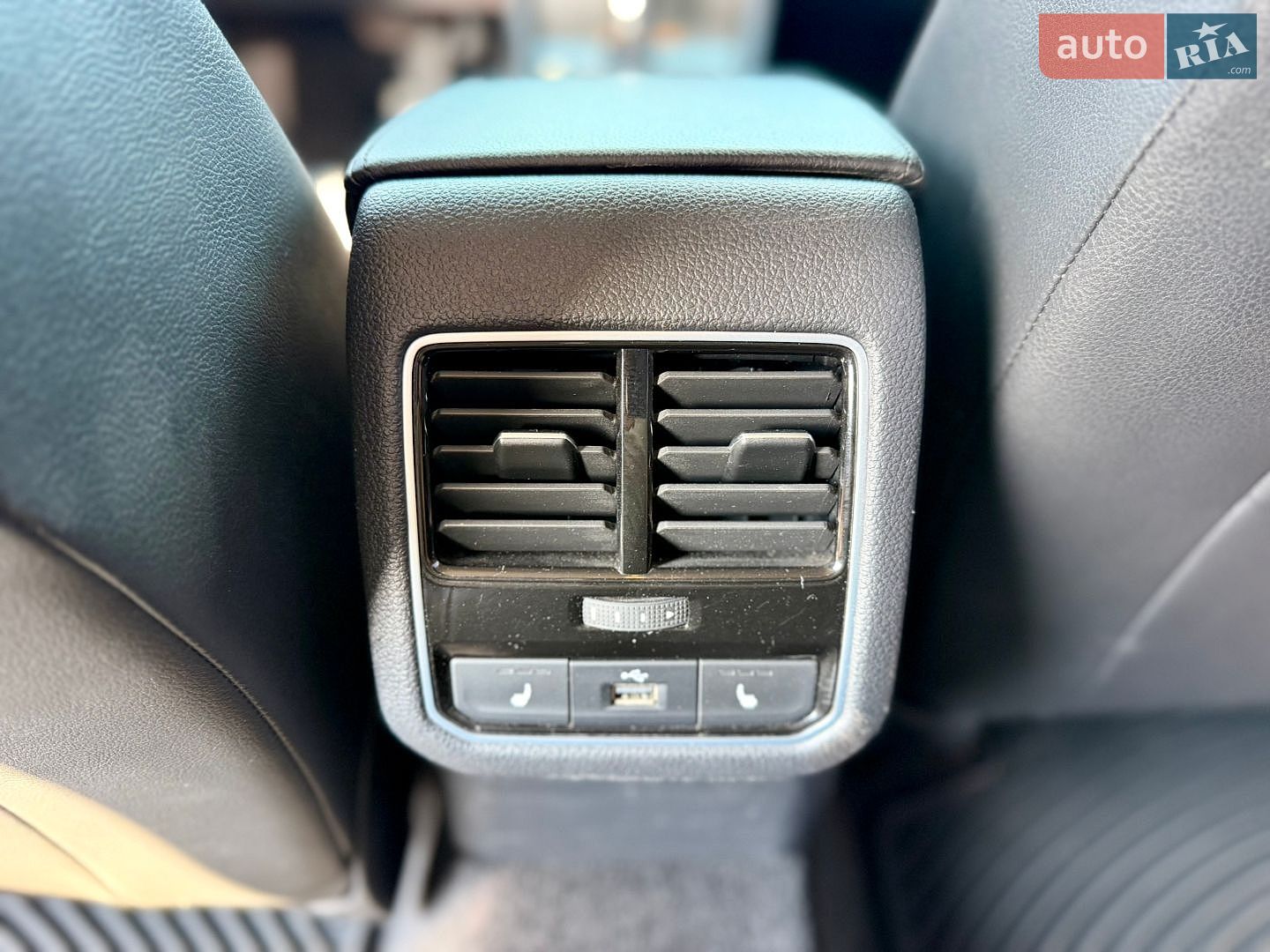 VOLKSWAGEN PASSAT 2017 VIN 1VWCA7A31JC011081 фото оголошення 22 з 29