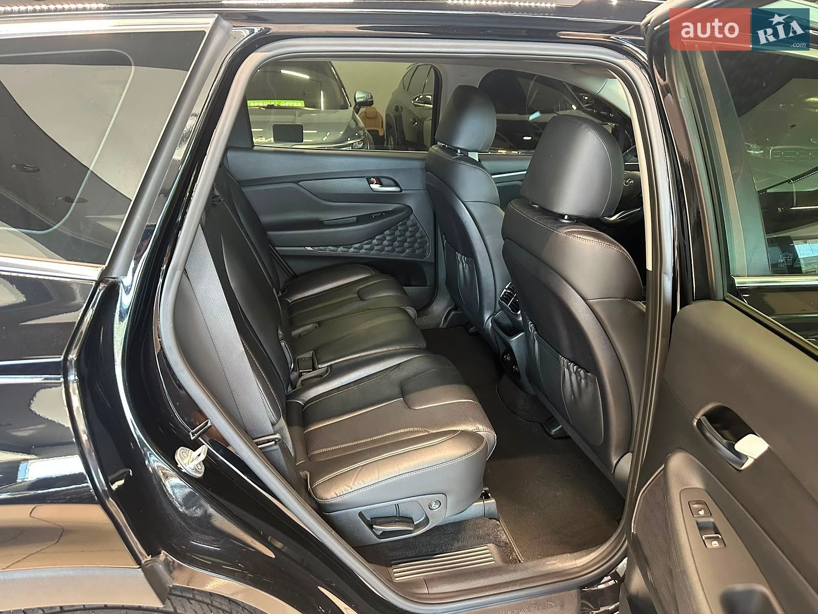 Hyundai Santa FE 2020 VIN KMHS281CDLU274160 фото оголошення 17 з 26