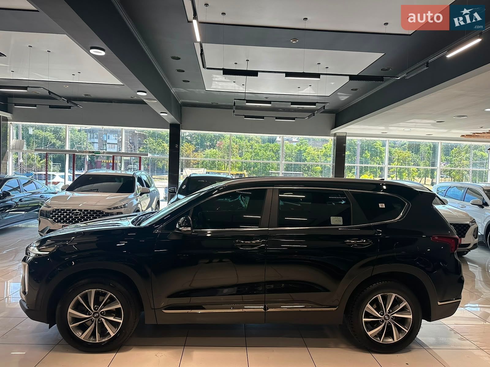 Hyundai Santa FE 2020 VIN KMHS281CDLU274160 фото оголошення 4 з 26