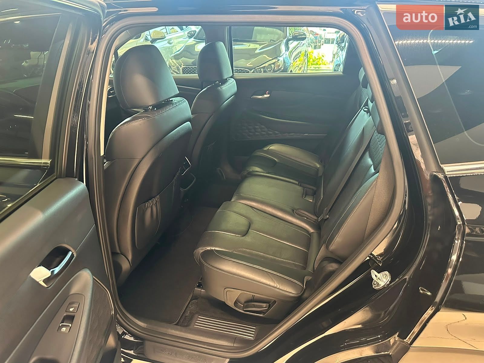 Hyundai Santa FE 2020 VIN KMHS281CDLU274160 фото оголошення 19 з 26