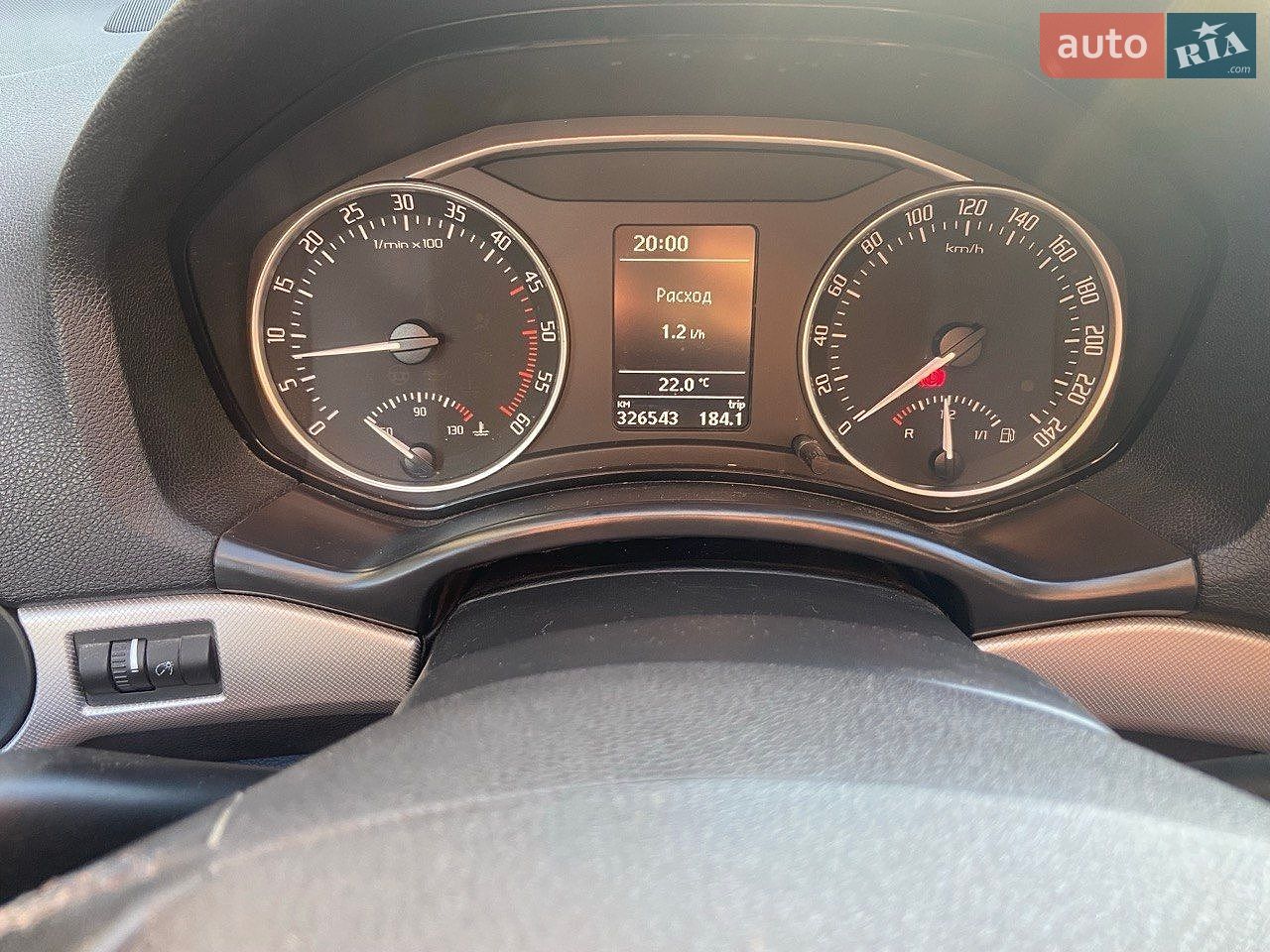 Skoda Octavia 2010 VIN TMBKT61Z5A2109074 фото оголошення 6 з 35