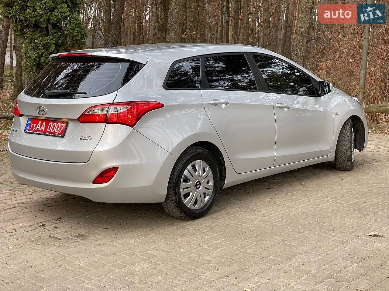 Hyundai i30 2017 VIN TMAD281UAHJ145352 фото оголошення 13 з 19
