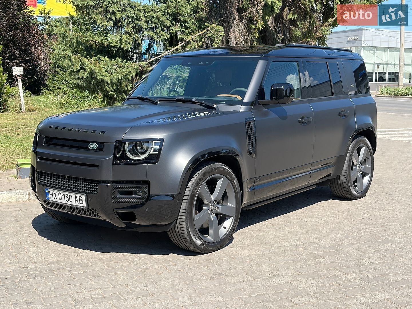Land Rover Defender 2024 VIN SALEA7BE7R2317806 фото оголошення 3 з 52
