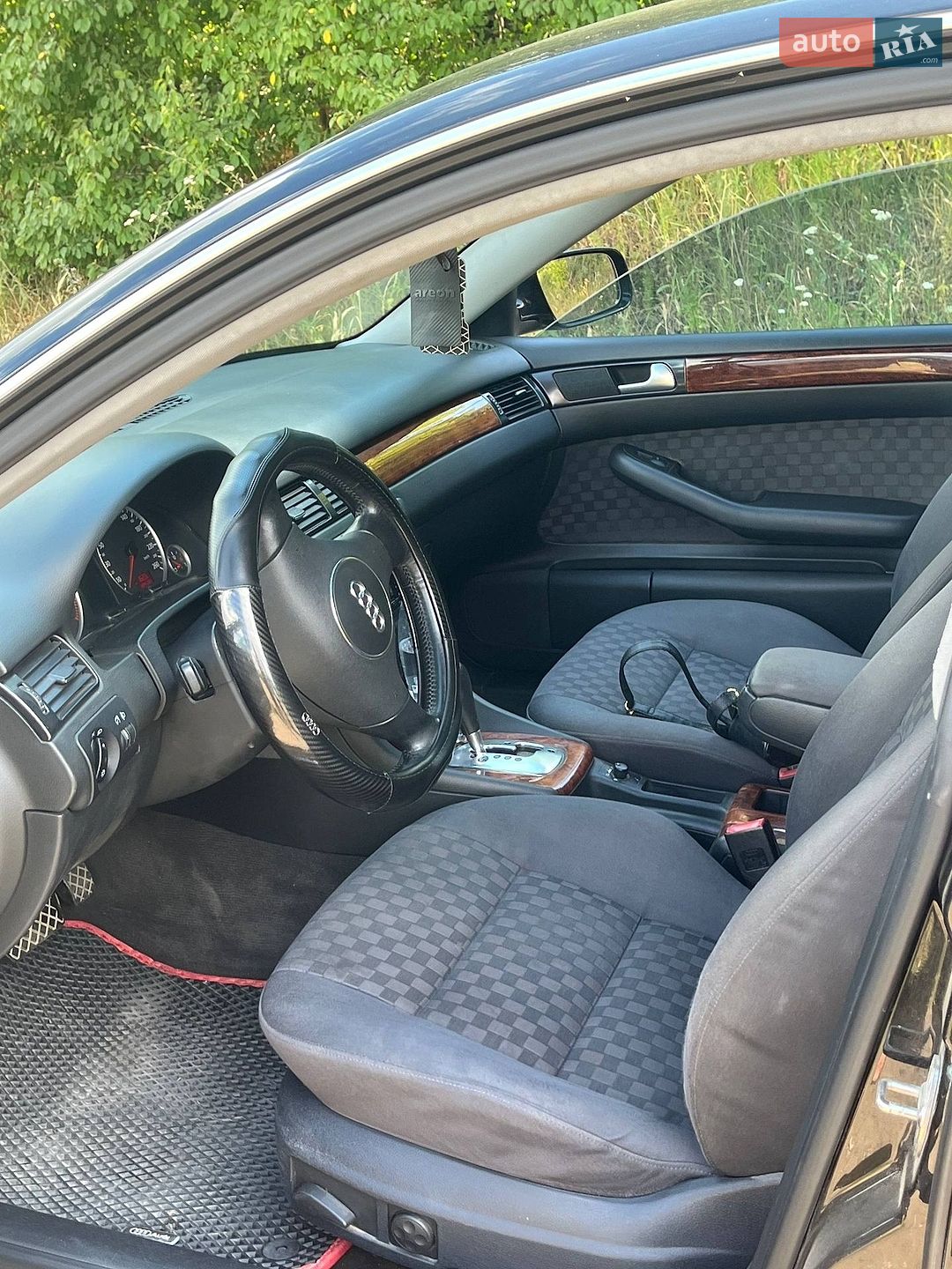 Audi A6 2002 VIN WAUZZZ4BX2N120646 фото оголошення 8 з 12