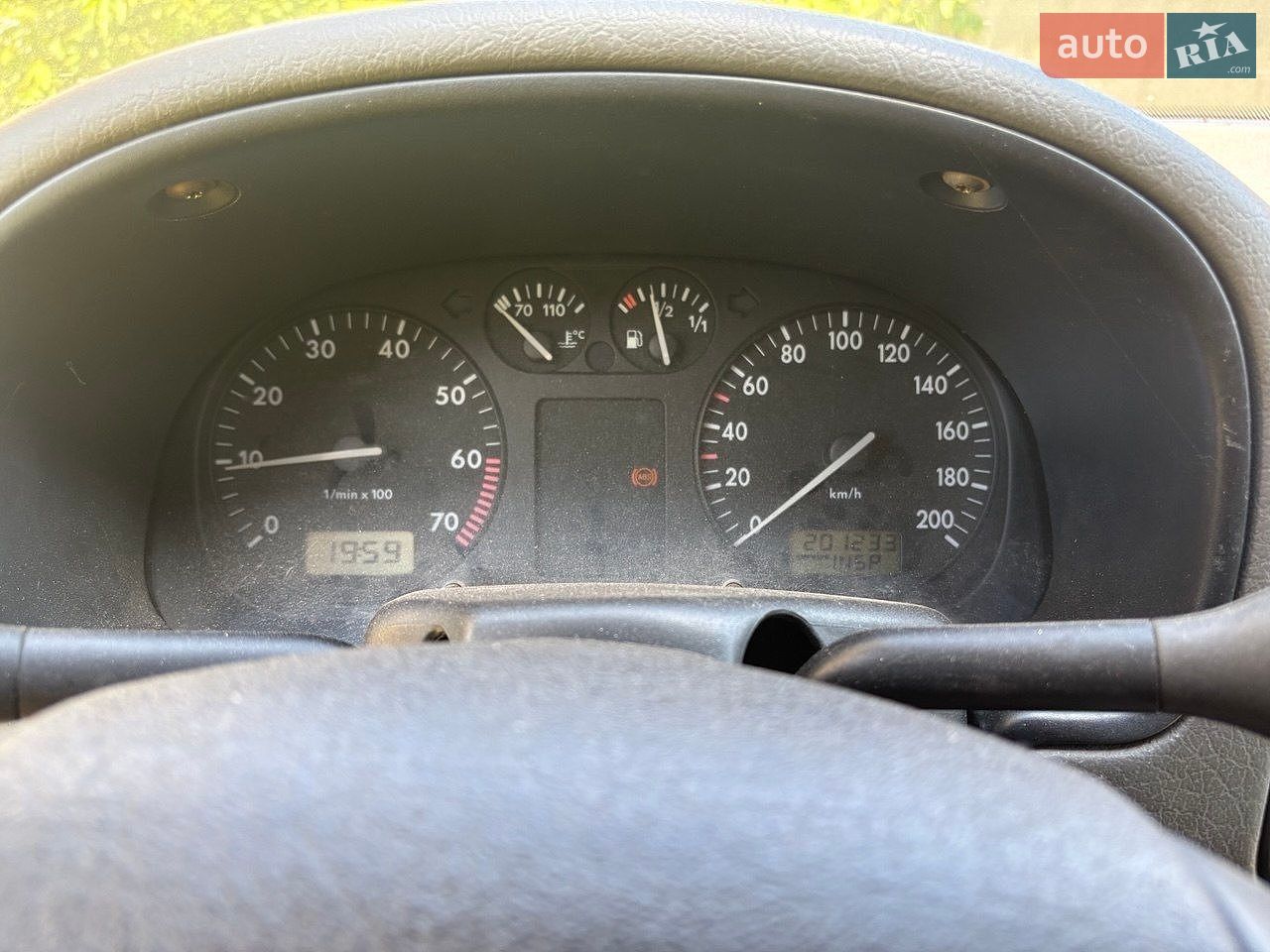 Volkswagen Polo 1997 VIN WVWZZZ6NZWW036570 фото оголошення 4 з 13