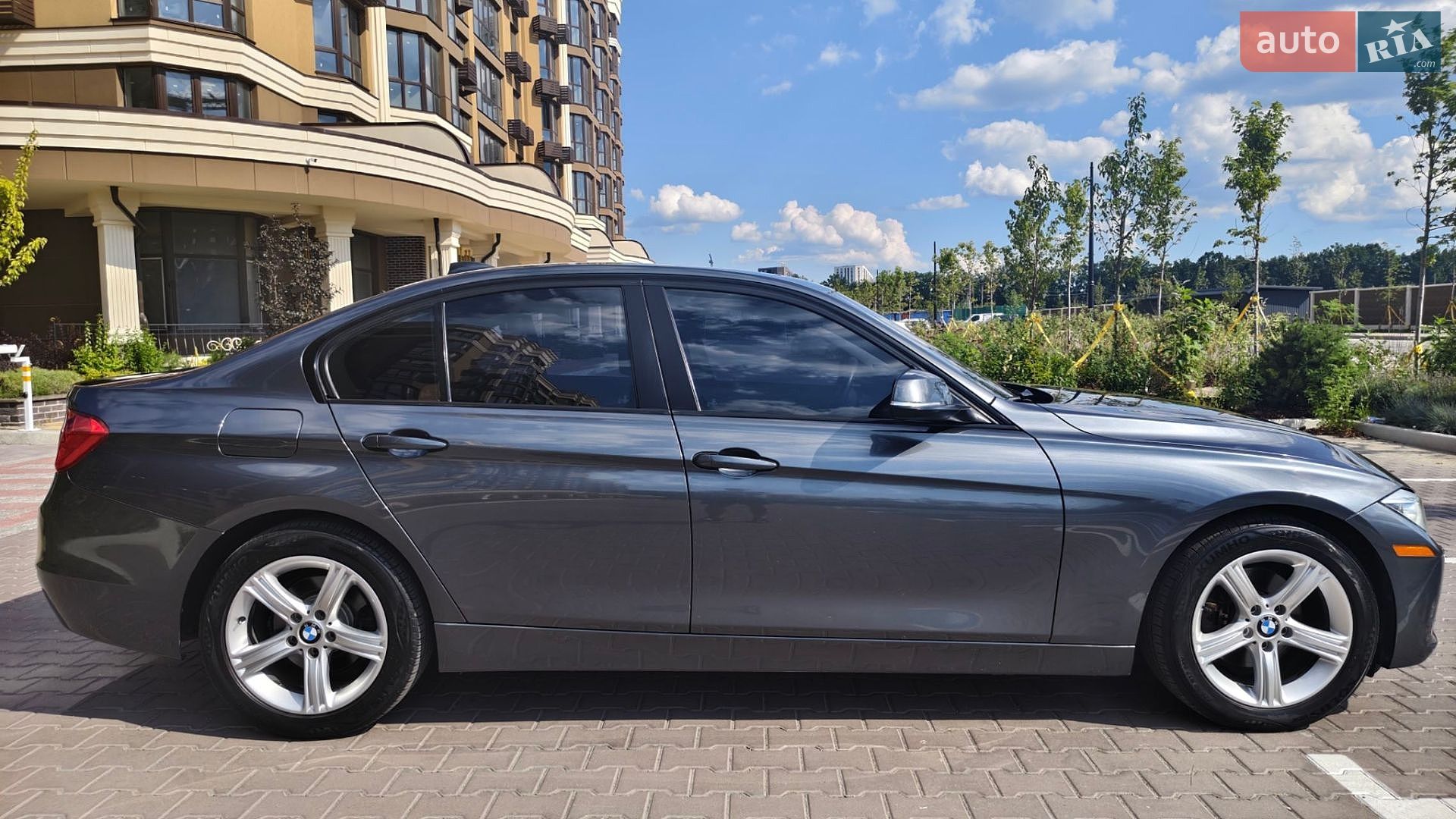 BMW 3 Series 2013 VIN WBA3D3102EF893677 фото оголошення 15 з 86